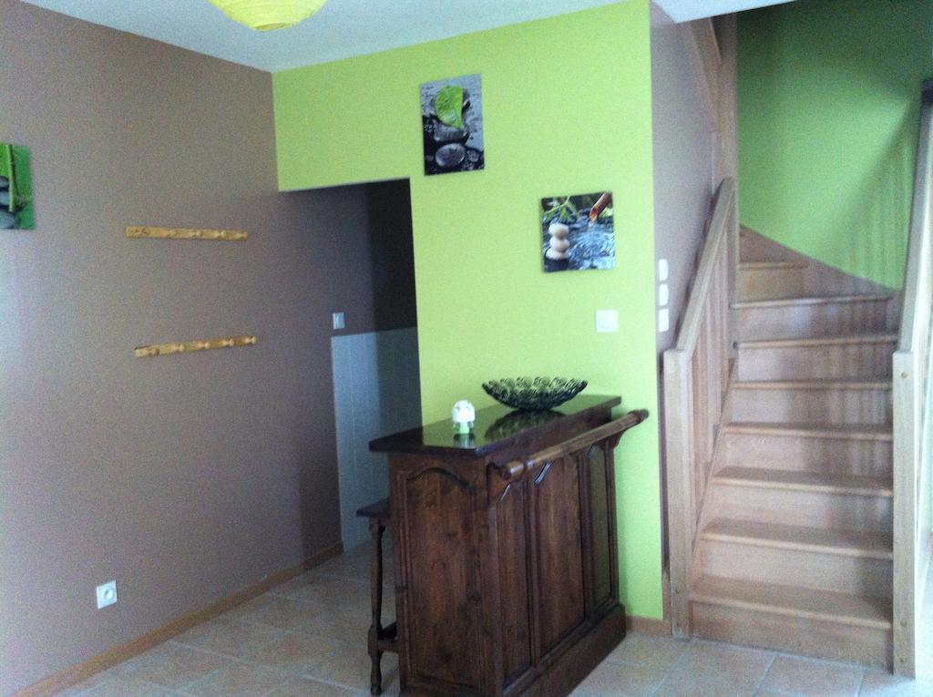 Gites De Saint Remy Villers-Cotterêts Zimmer foto